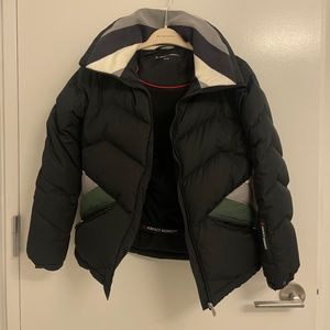 Perfect Moment Après Duvet Down Jacket